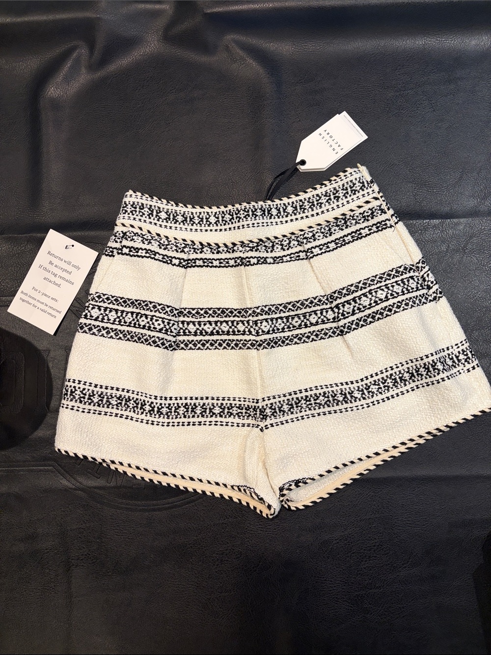 English Factory Cream & Black Striped High-Waist Pocket Shorts size Small NWT